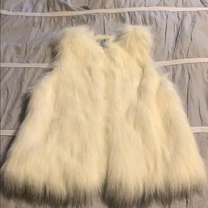 Ivory white Cache faux fur jacket vest.  XS/SM